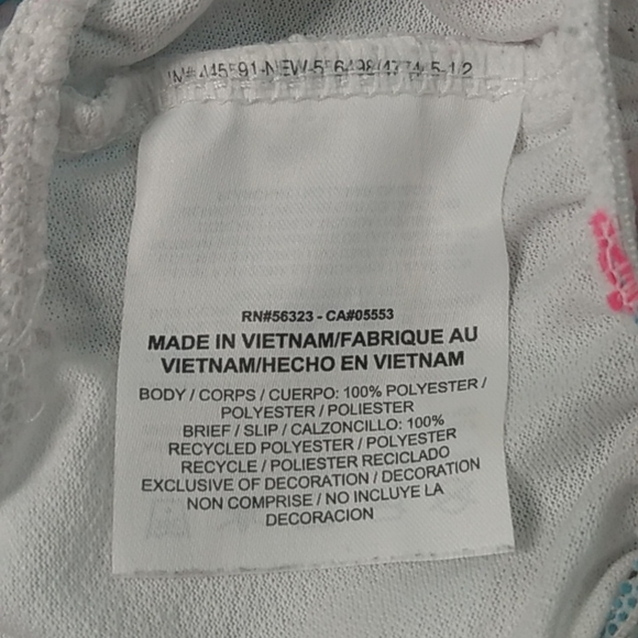 Nike Tempo running shorts for girls Allover Print 2 with an inner brief size XL - Picture 9 of 12